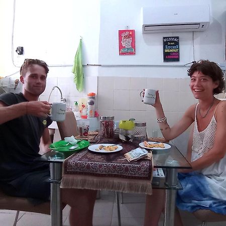 Neny'S Homestay Saba Exteriör bild